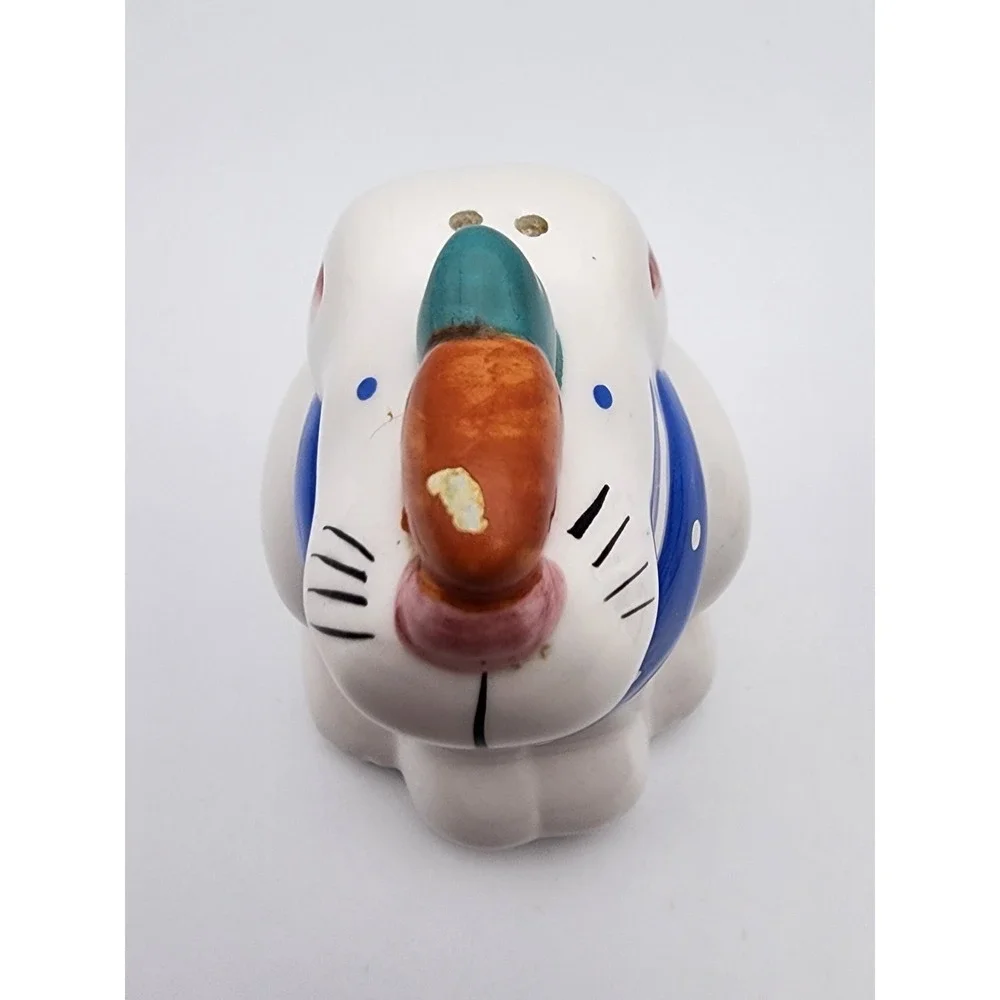 COCO DOWLEY Easter Bunny‎ Rabbit W/Carrot On Nose Salt Pepper Shakers Vintage